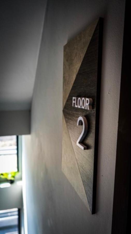 Plearnwan Deluxe Mansion Hotel Bangkok Bagian luar foto